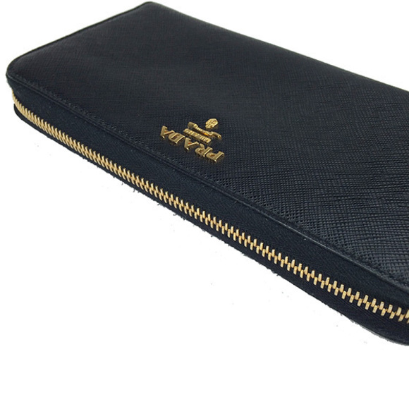 Prada Saffiano Leather Round Zipper Long Wallet Black Gold Metal - Picture 5 of 6